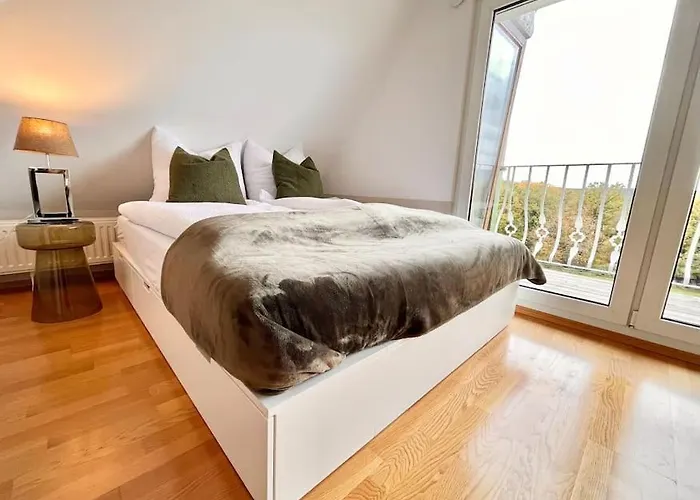 Reet Am Rhein - Obere Hälfte * Boppard